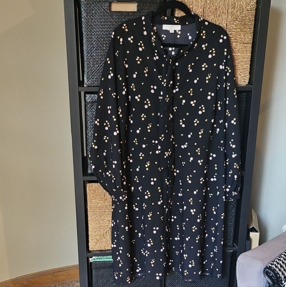 LOFT Navy Floral Long Sleeve Dress